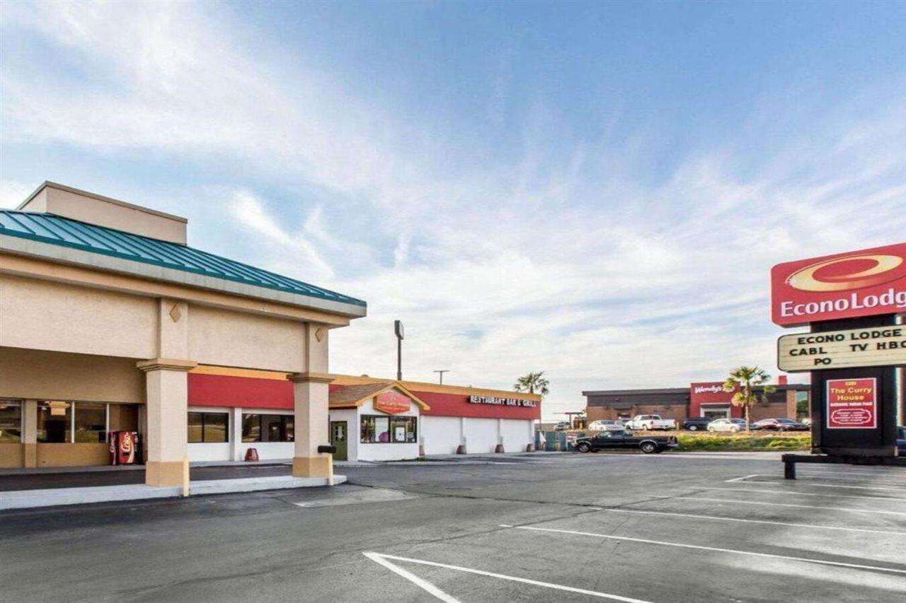 Econo Lodge Calhoun Buitenkant foto