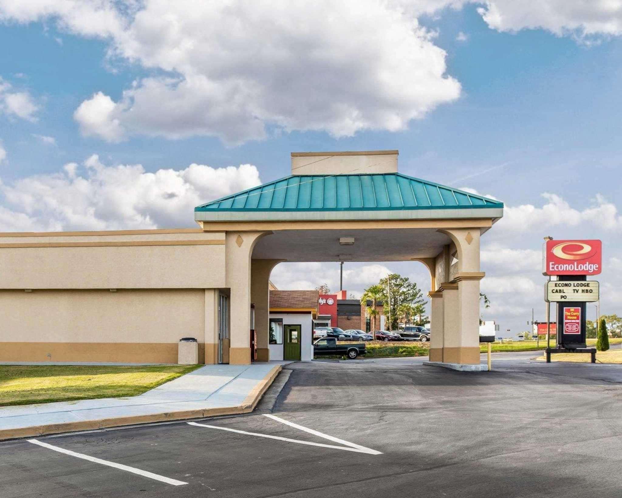 Econo Lodge Calhoun Buitenkant foto
