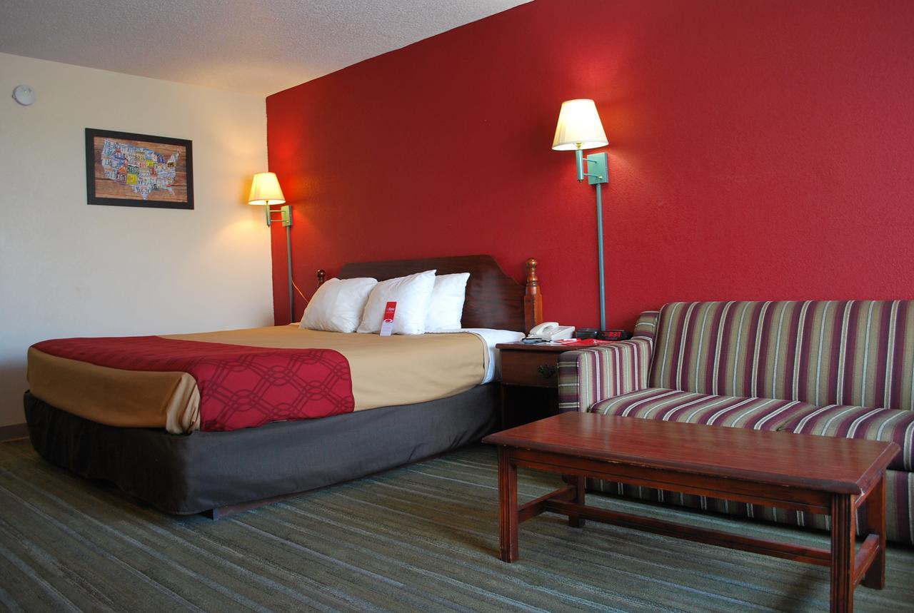 Econo Lodge Calhoun Buitenkant foto